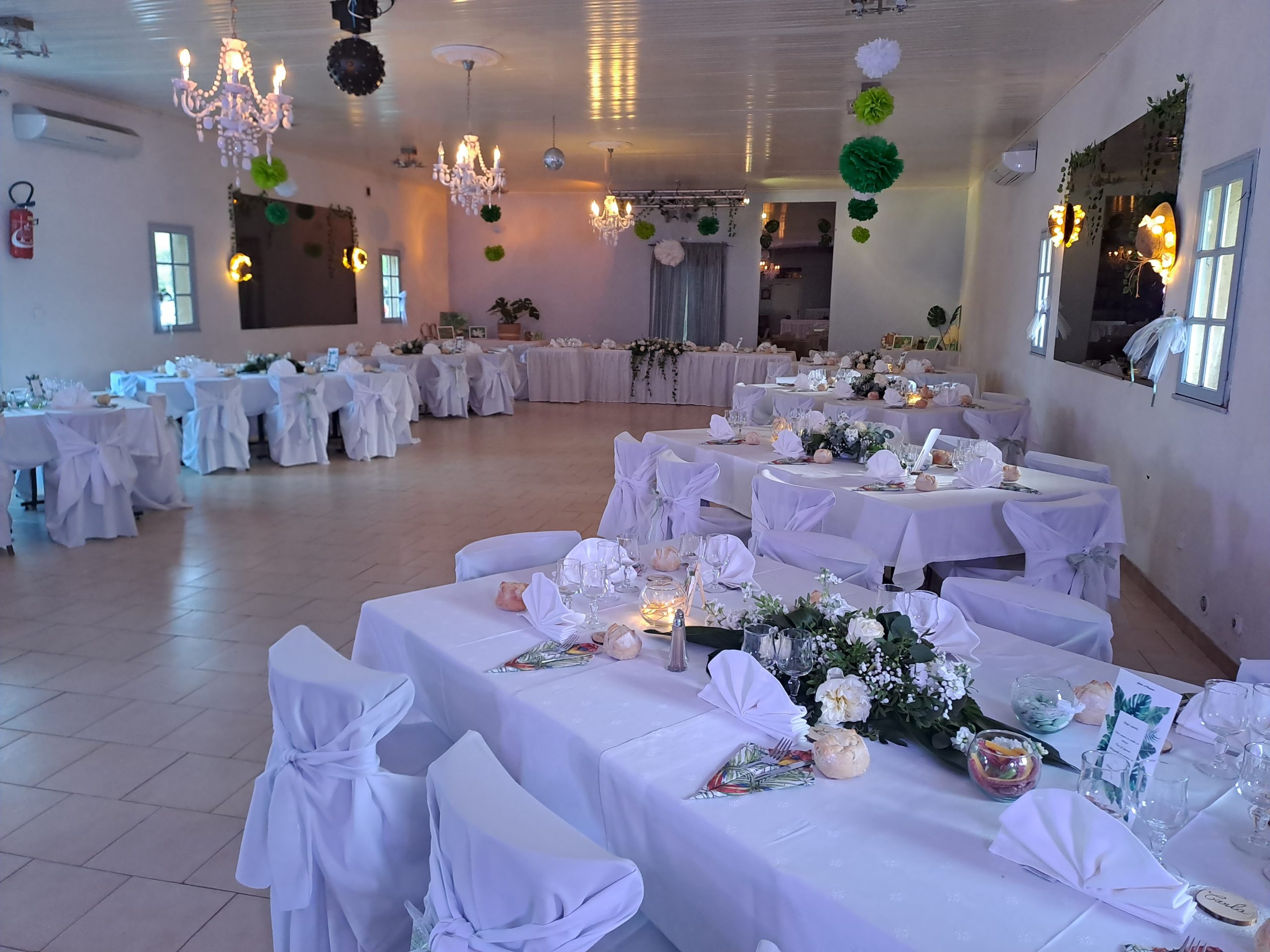 Salle de réception du Domaine Le Platanium Réception